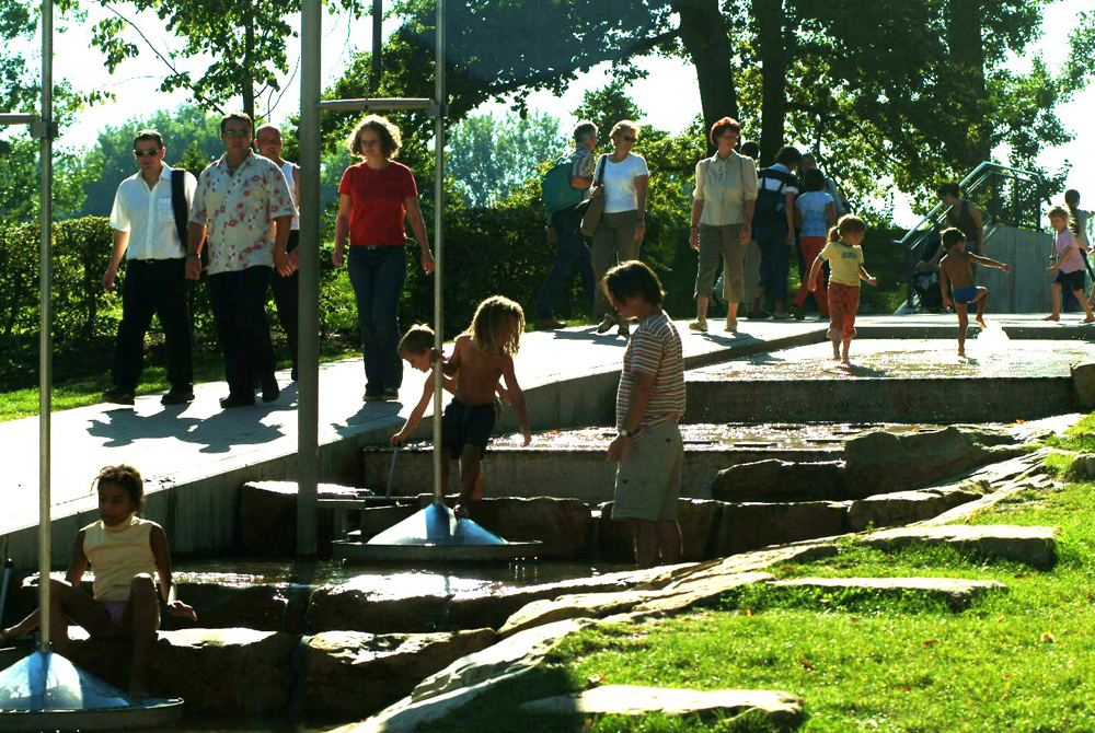 Garten der zwei Ufer in Kehl Straßburg Brosk Landschaftsarchitektur